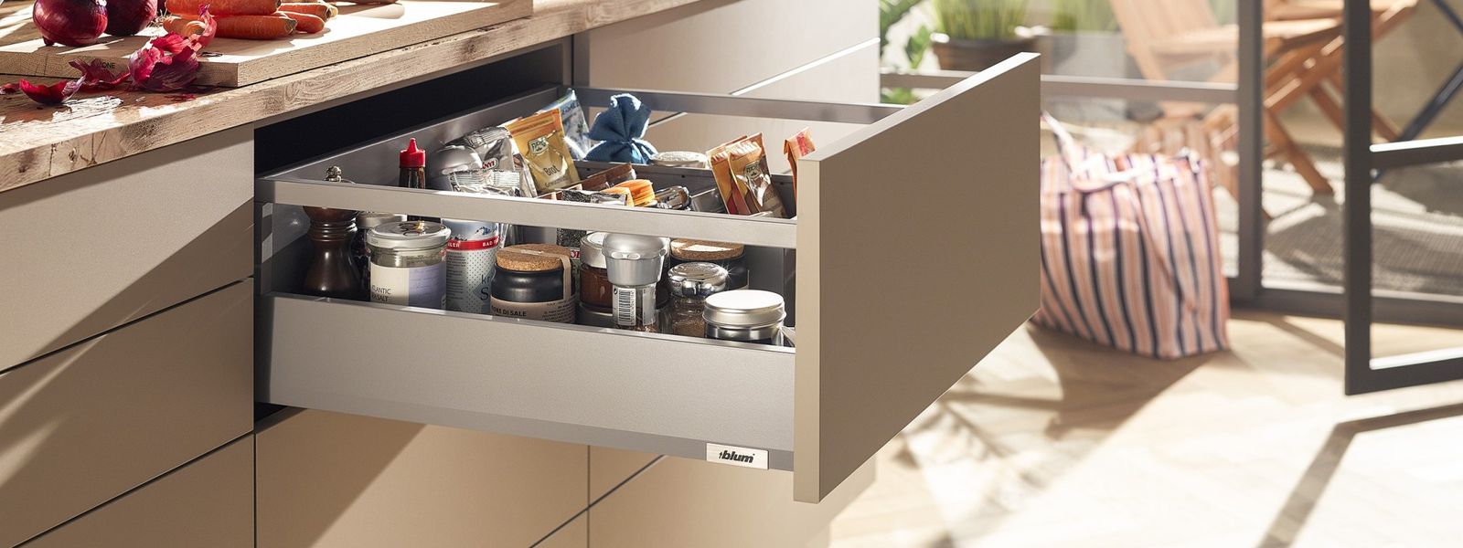System szuflad MERIVOBOX Blum - zdjęcie produktowe producenta